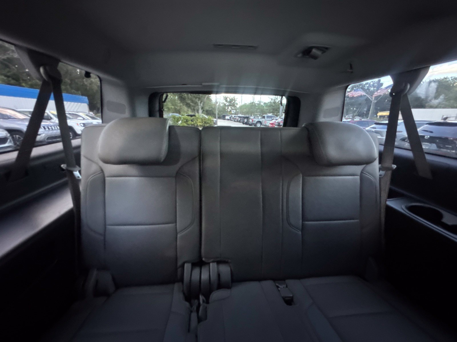 Used 2016 Chevrolet Suburban LT w/ Luxury Package RWD image 18