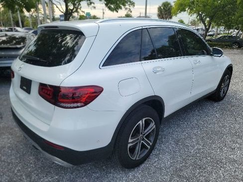 Used 2021 Mercedes-Benz GLC 300 image 3