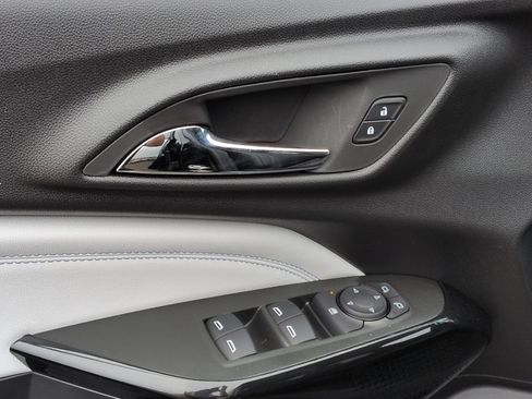 New 2026 Chevrolet Trax LT FWD image 24