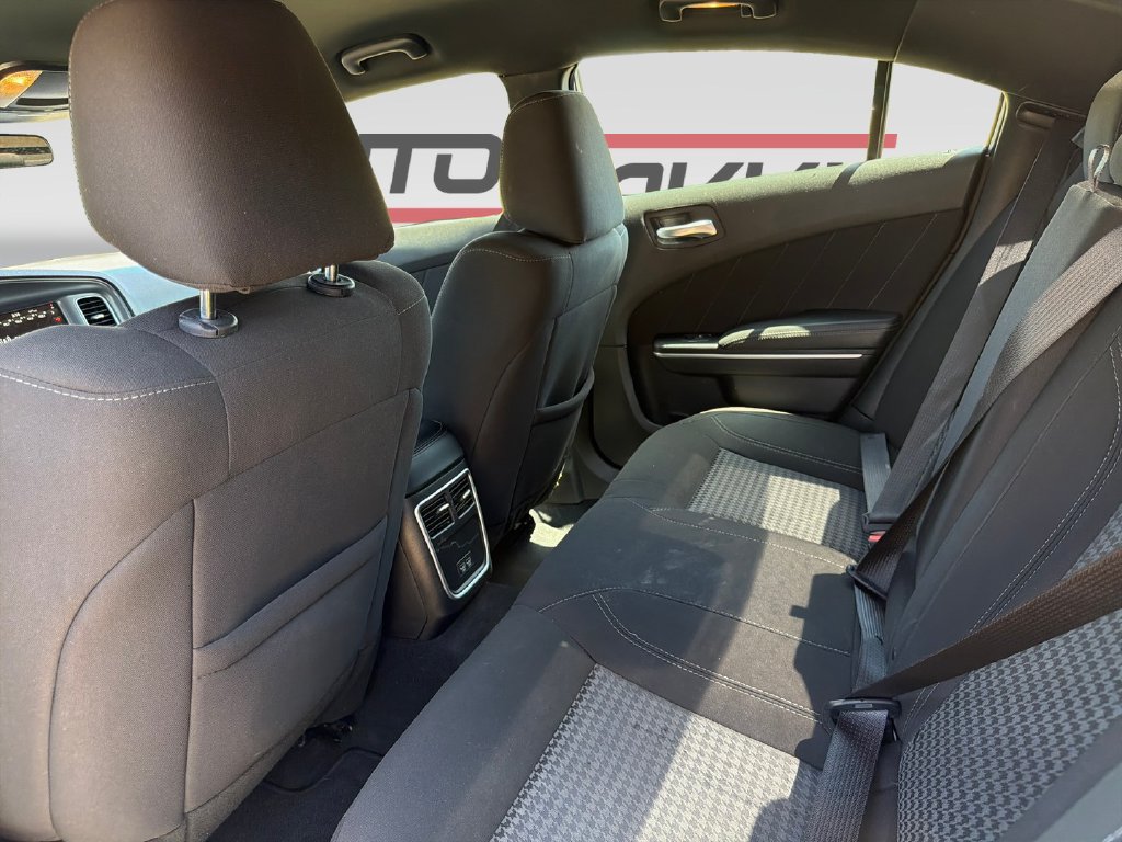 Used 2023 Dodge Charger SXT RWD image 16