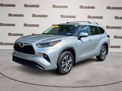 Used 2023 Toyota Highlander XLE