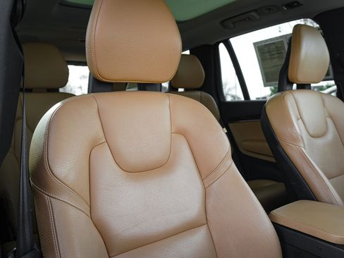 Used 2016 Volvo XC90 T6 Momentum w/ Protection Package Plus image 34