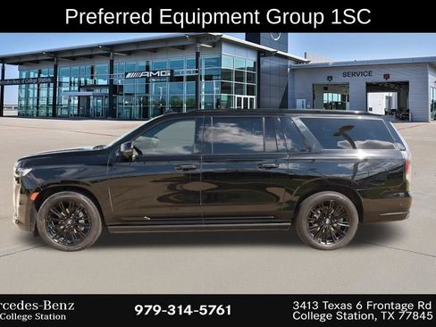 Used 2022 Cadillac Escalade ESV Sport w/ Touring Package RWD image 5