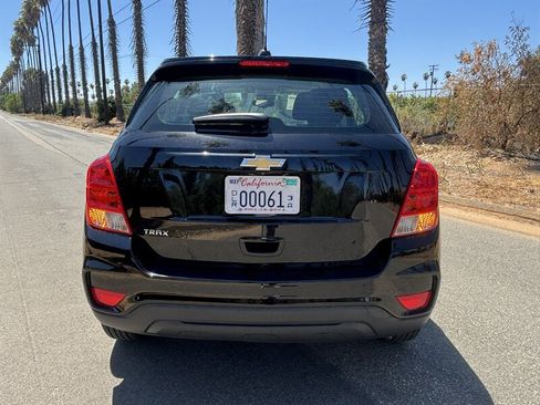 Used 2020 Chevrolet Trax LS FWD image 5