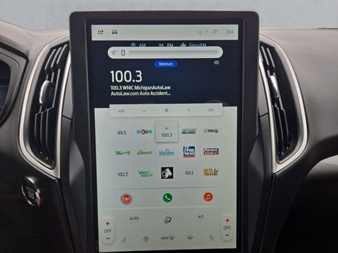 Certified 2024 Ford Edge SEL w/ Convenience Package AWD/4WD image 18