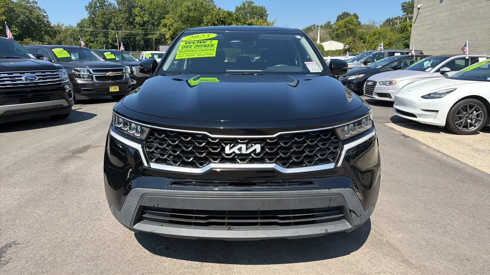 Used 2023 Kia Sorento LX FWD image 8