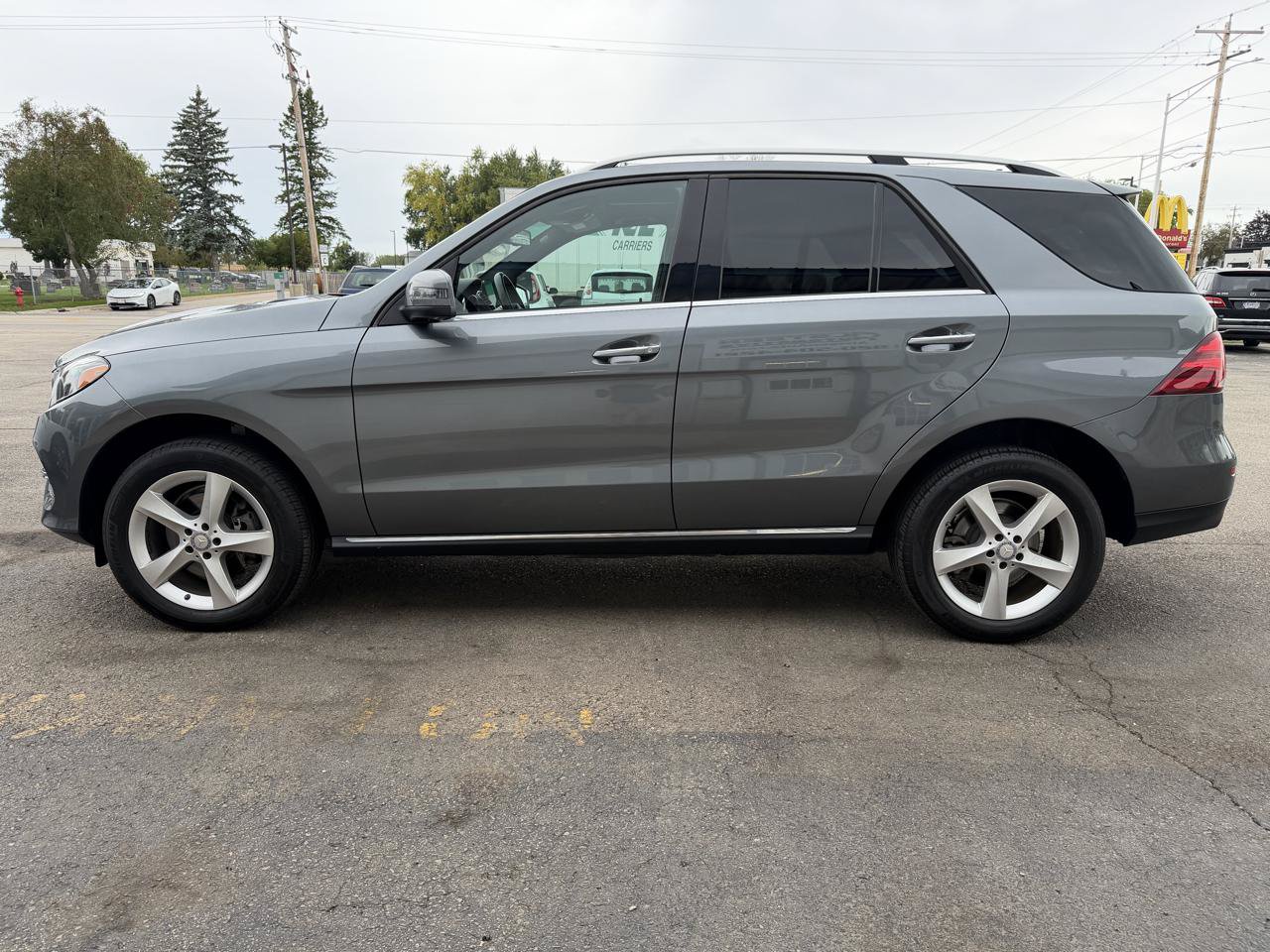 Used 2017 Mercedes-Benz GLE 350 4MATIC image 6