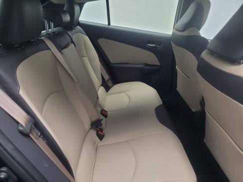 Used 2016 Toyota Prius Four FWD image 19