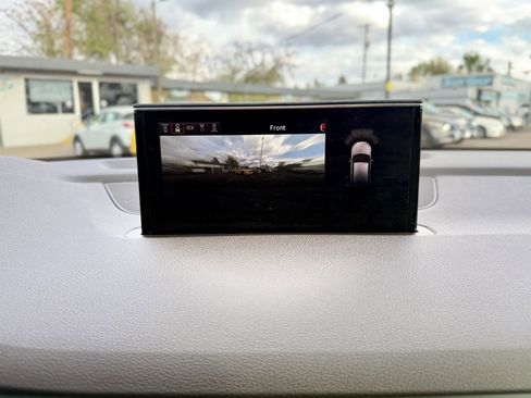 Used 2018 Audi Q7 3.0T Premium Plus w/ Premium Plus Package image 33