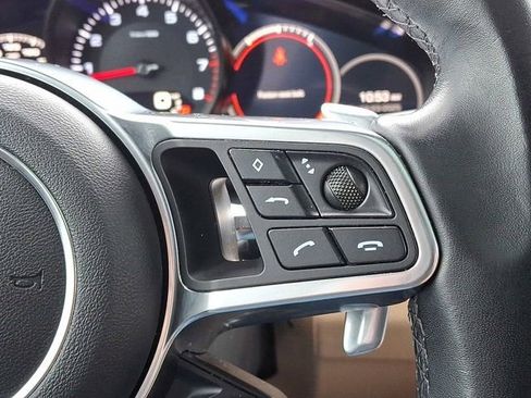 Used 2019 Porsche Cayenne image 26