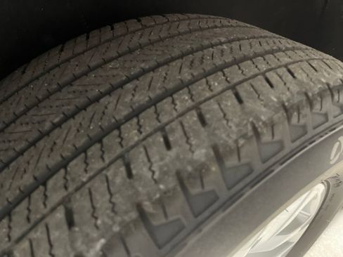 Used 2024 Chevrolet Tahoe LS RWD image 44