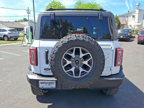 Certified 2025 Ford Bronco Badlands AWD/4WD image 6