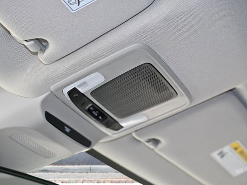 New 2026 Honda HR-V LX image 23