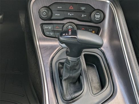 Certified 2017 Dodge Challenger SXT Plus image 17