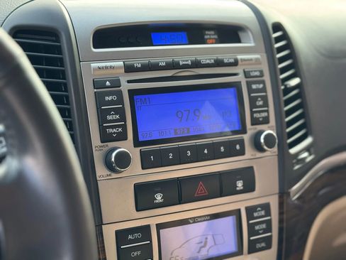 Used 2012 Hyundai Santa Fe Limited image 23