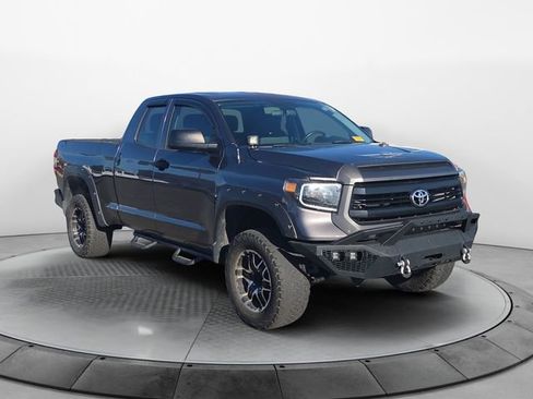Used 2015 Toyota Tundra SR image 6