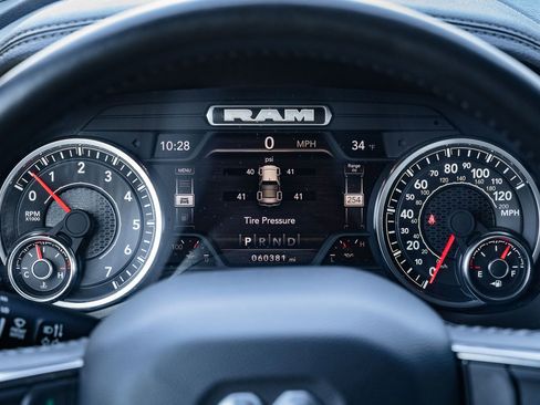 Used 2024 RAM 1500 Laramie image 23