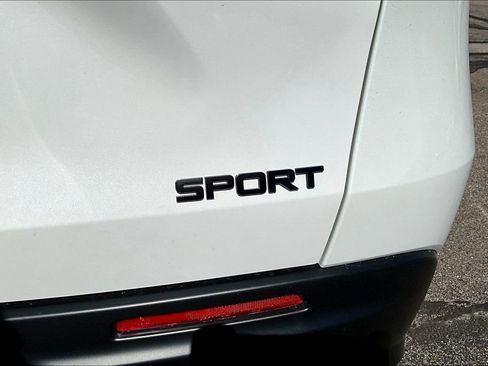 New 2026 Honda HR-V Sport image 8