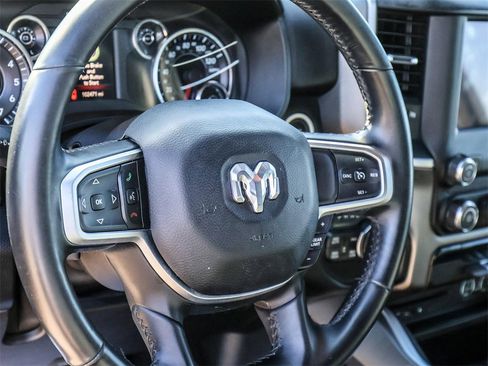 Used 2019 RAM 1500 Big Horn image 29