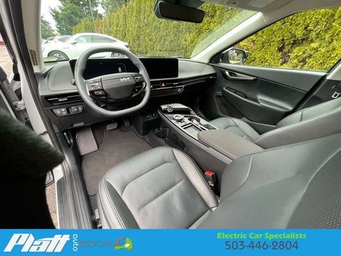 Used 2025 Kia EV6 Wind image 35
