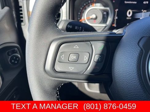 New 2025 Jeep Gladiator Sport AWD/4WD image 25