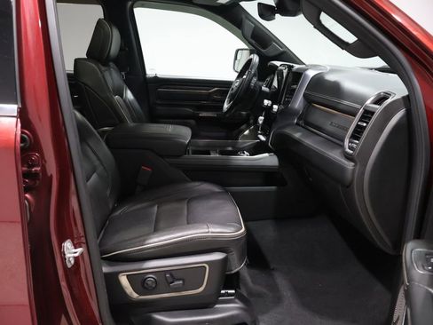 Used 2019 RAM 1500 Limited image 25