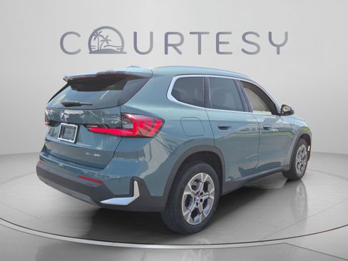 Used 2023 BMW X1 xDrive28i w/ Convenience Package AWD/4WD image 6