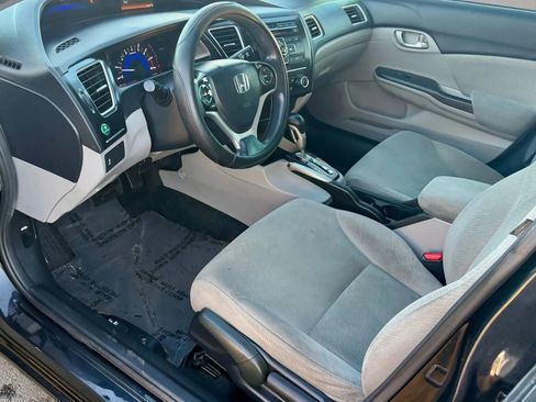 Used 2013 Honda Civic LX image 12