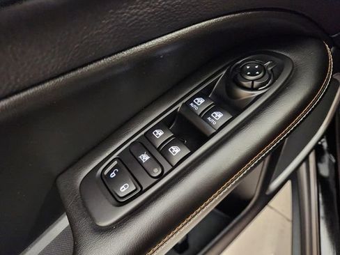 Used 2019 Jeep Compass Sport FWD image 22