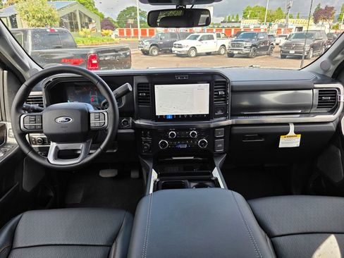 New 2025 Ford F350 Lariat w/ FX4 Off-Road Package image 15