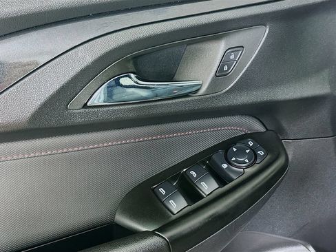 Used 2023 Chevrolet TrailBlazer RS w/ Convenience Package FWD image 21