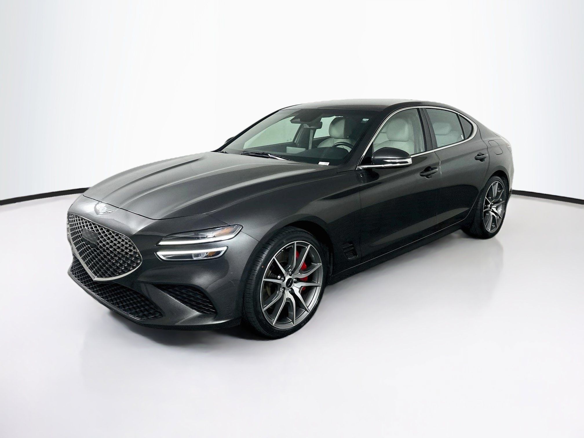 Used 2025 Genesis G70 2.5T RWD image 3