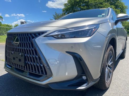 Used 2025 Lexus NX 350h AWD w/ Accessory Package (2T) image 2
