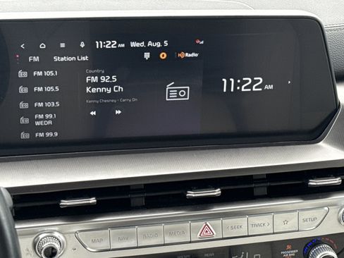 Used 2025 Kia Telluride S FWD image 23