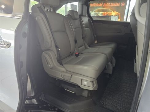 Used 2022 Honda Odyssey EX-L image 15