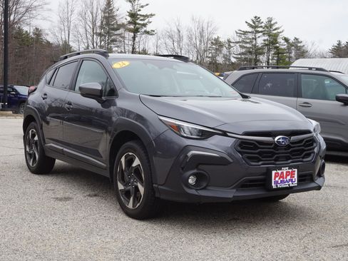 Used 2024 Subaru Crosstrek 2.5i Limited AWD/4WD image 3