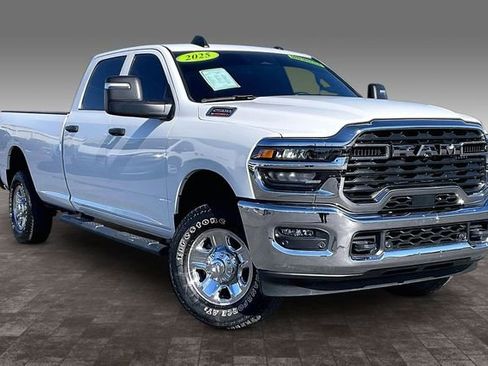 Used 2025 RAM 2500 Tradesman image 11