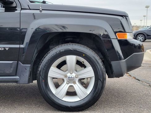 Used 2016 Jeep Patriot Sport w/ Power Value Group image 28