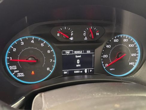 Used 2018 Chevrolet Equinox LT FWD image 20