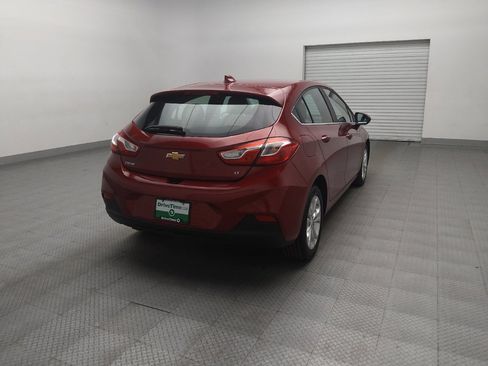 Used 2019 Chevrolet Cruze LT image 9