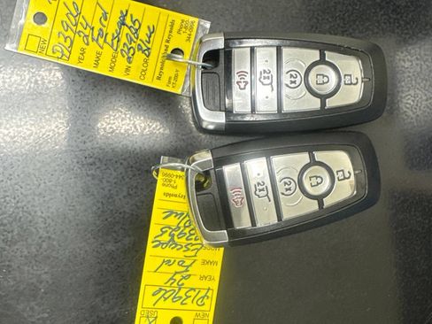 Certified 2024 Ford Escape ST-Line w/ Tech Pack #1 AWD/4WD image 38