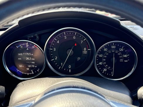 Used 2019 MAZDA MX-5 Miata RF Grand Touring image 17