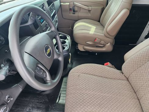 New 2026 Chevrolet Express 2500 Extended w/ Safety Package RWD image 9