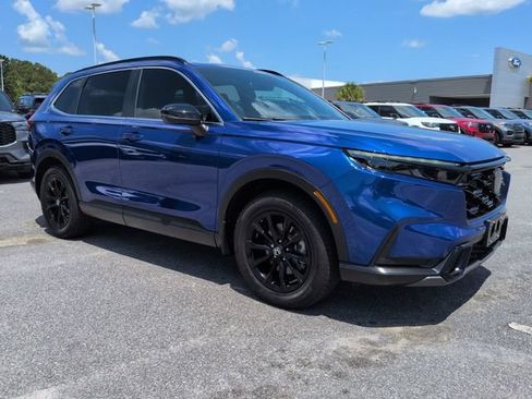Used 2023 Honda CR-V Sport image 2