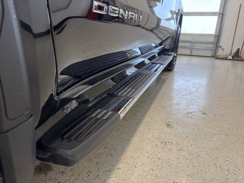 Used 2023 GMC Sierra 1500 Denali image 15