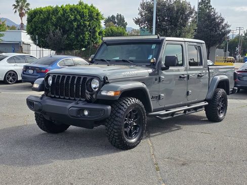 Used 2021 Jeep Gladiator Sport AWD/4WD image 10