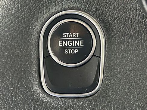 Used 2024 Mercedes-Benz Sprinter 2500 image 21