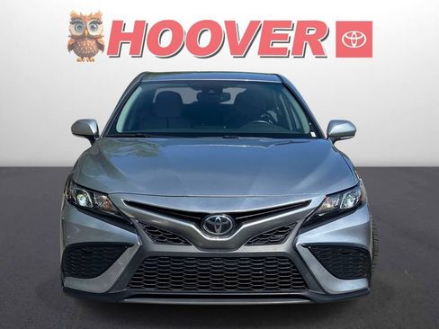 Used 2024 Toyota Camry SE w/ Convenience Package FWD image 5