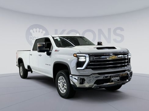 New 2026 Chevrolet Silverado 2500 LTZ w/ LTZ Plus Package image 18