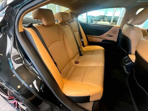 Used 2023 Lexus ES 350 w/ Premium Package image 26